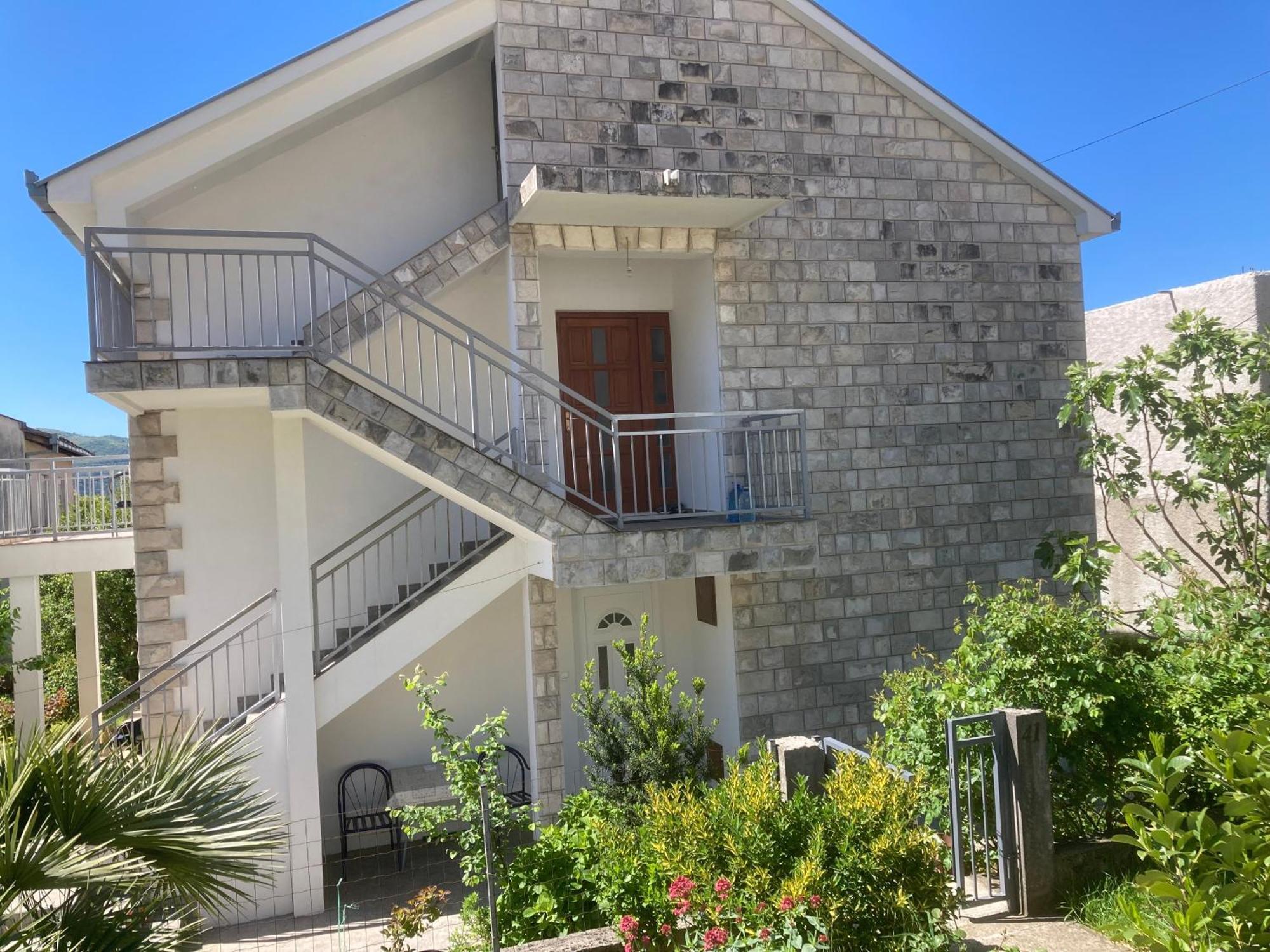 Guest House Konak Kod Danke Требине Екстериор снимка