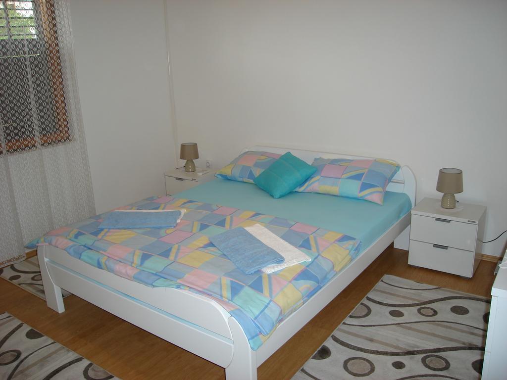 Guest House Konak Kod Danke Требине Екстериор снимка