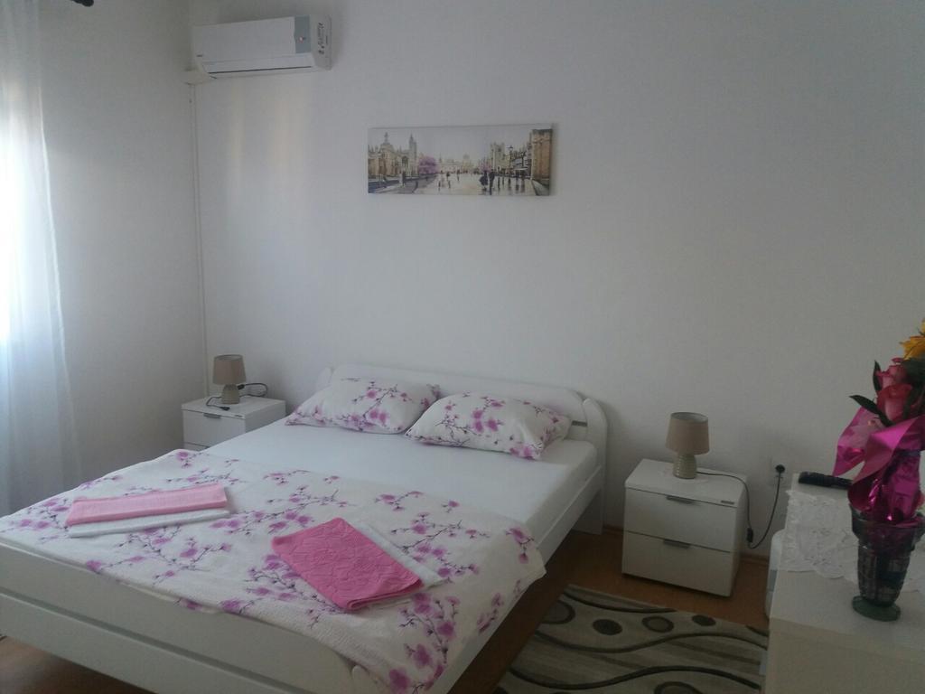 Guest House Konak Kod Danke Требине Екстериор снимка