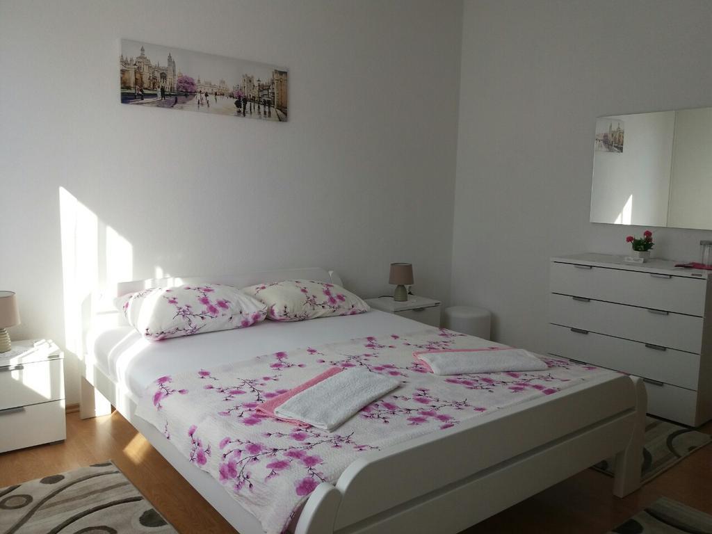Guest House Konak Kod Danke Требине Екстериор снимка