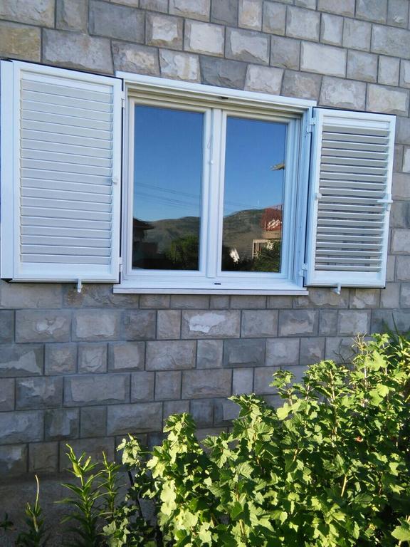 Guest House Konak Kod Danke Требине Екстериор снимка